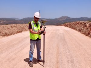 subdivision surveys and legal land surveys canada